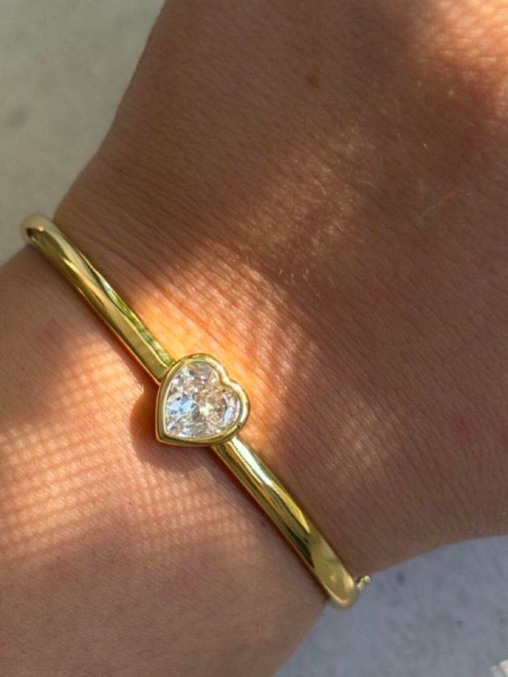 14K Gold Plated Heart Solitaire Bangle